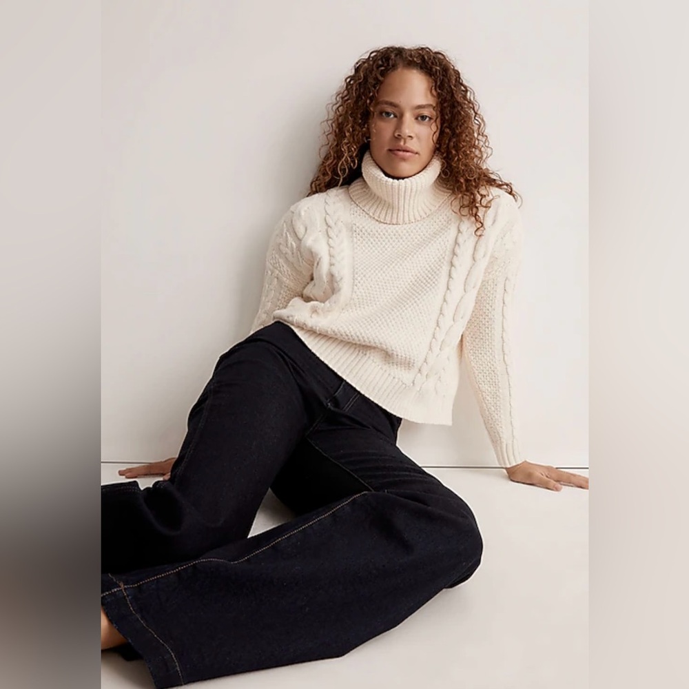 Madewell Cable Turtleneck Drop Shoulders Sweater in Antique Cream‎ Size Medium